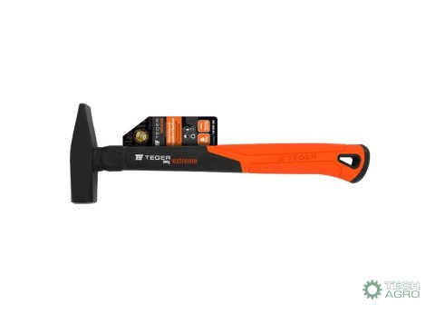 Młotek ślusarski z trzonkiem fiberglass 300 g Extreme / TEGER Młotek ślusarski z trzonkiem fiberglass 300 g Extreme / TEGER