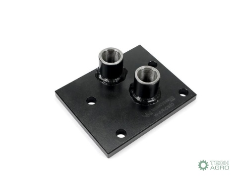 Adapter zewnętrznego rozdzielacza w ciągniku rolniczym Ursus C-330 Waryński Adapter zewnętrznego rozdzielacza w ciągniku rolniczym Ursus C-330 Waryński