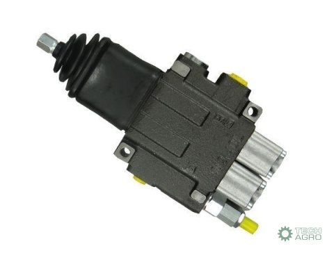Rozdzielacz hydrauliczny 2-sekcyjny maxprzepływ 40L z joystickiem Waryński
